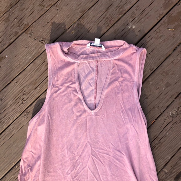 CUT OUT DRESS - Picture 2 of 3